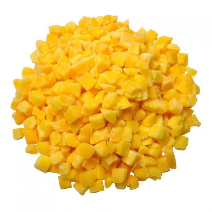 IQF عضويات الخوخ الأصفر المعبأة بالجملة الفواكه المجمدة المعبأة بالماء البولب المكعبات الكاملة والنصفات طعم حلو المحافظ 3