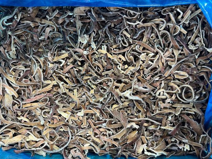 الصينوشارم الموسم الجديد BRC معتمدة W 4-6mm الفطر المجمد الطازج IQF الشرائط الفطرية السوداء 2