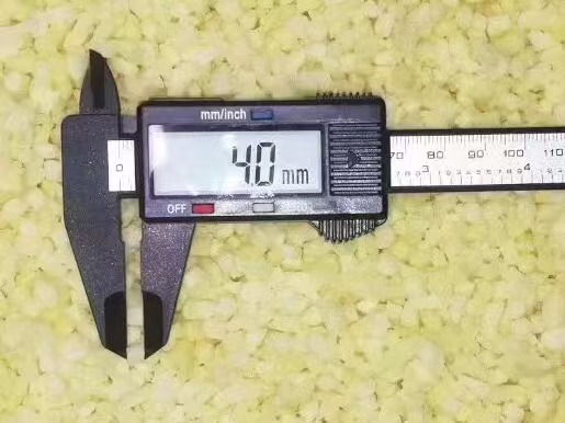 سينوشارم حلال كوشر طازج 4*4ملم الصيني IQF الزنجبيل المقطوعة المورد 1 كجم الزنجبيل المجمد للتوابل 0